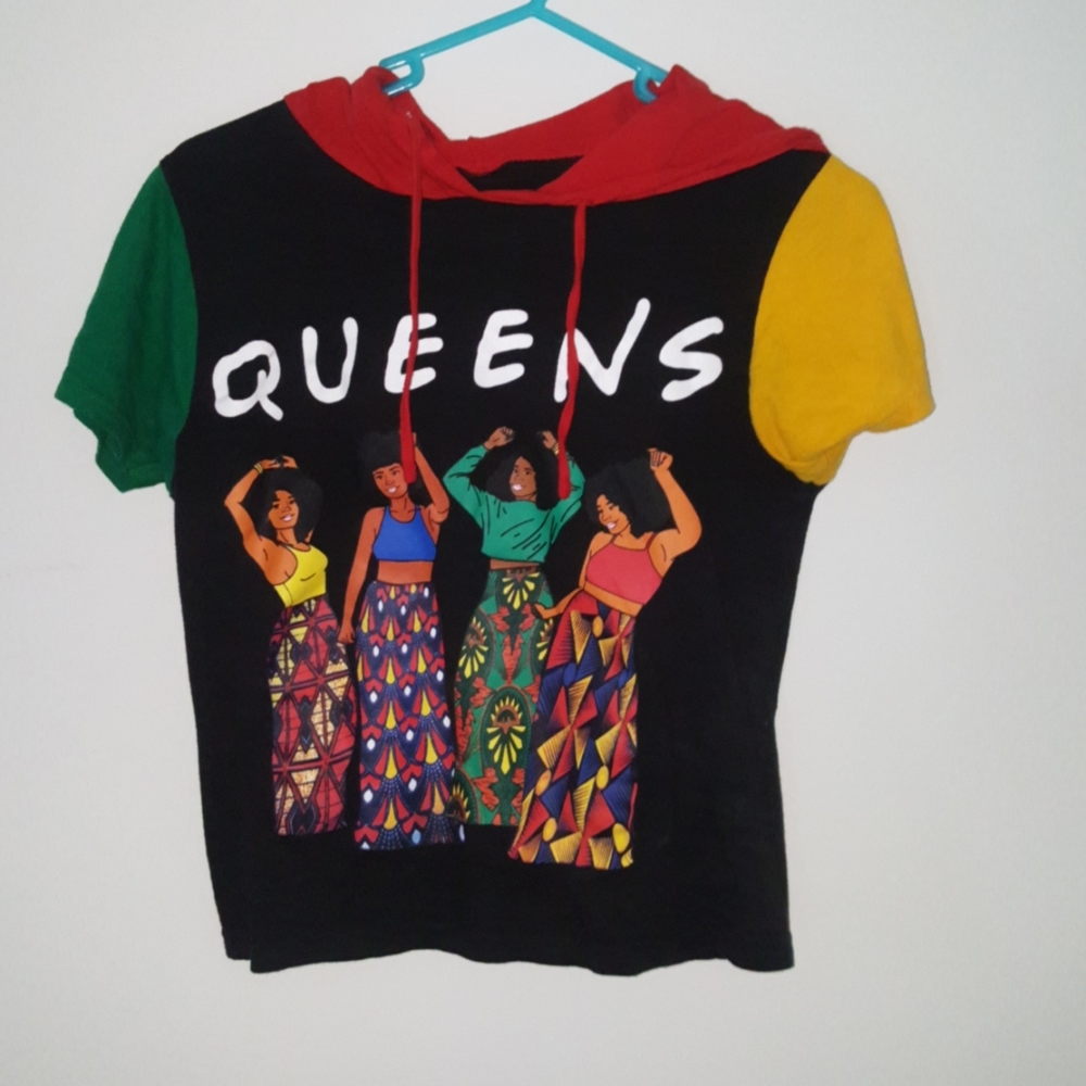 Colorful queens shirt
